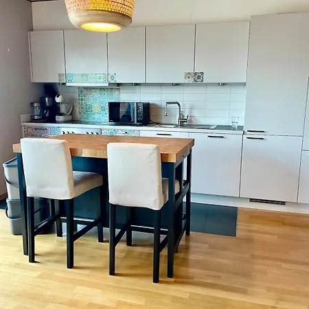 Penthouse 360 View 2br, Large Terrace