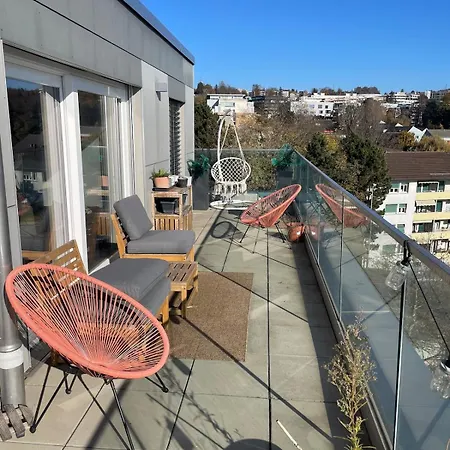 Penthouse 360 View 2br, Large Terrace