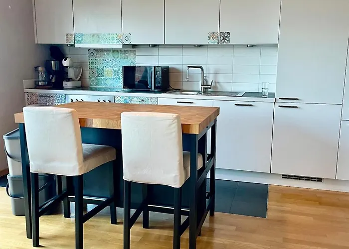 Penthouse 360 View 2br, Large Terrace