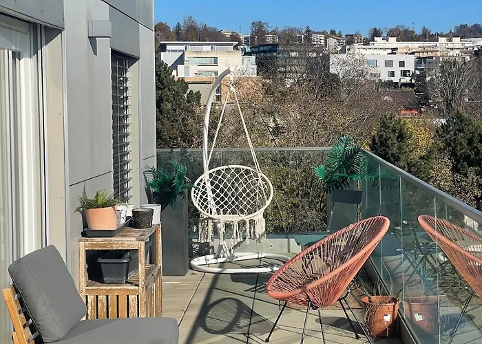 شقة Penthouse 360 View 2br, Large Terrace لوزان