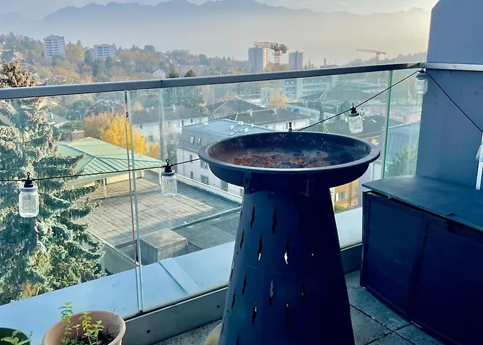 شقة Penthouse 360 View 2br, Large Terrace