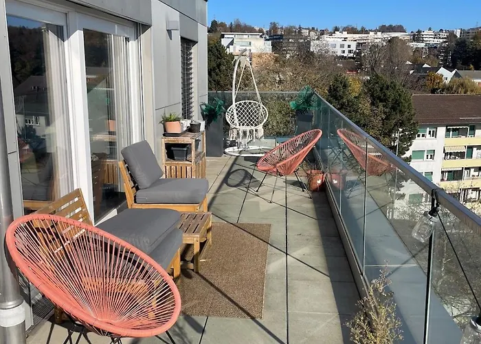 Penthouse 360 View 2br, Large Terrace